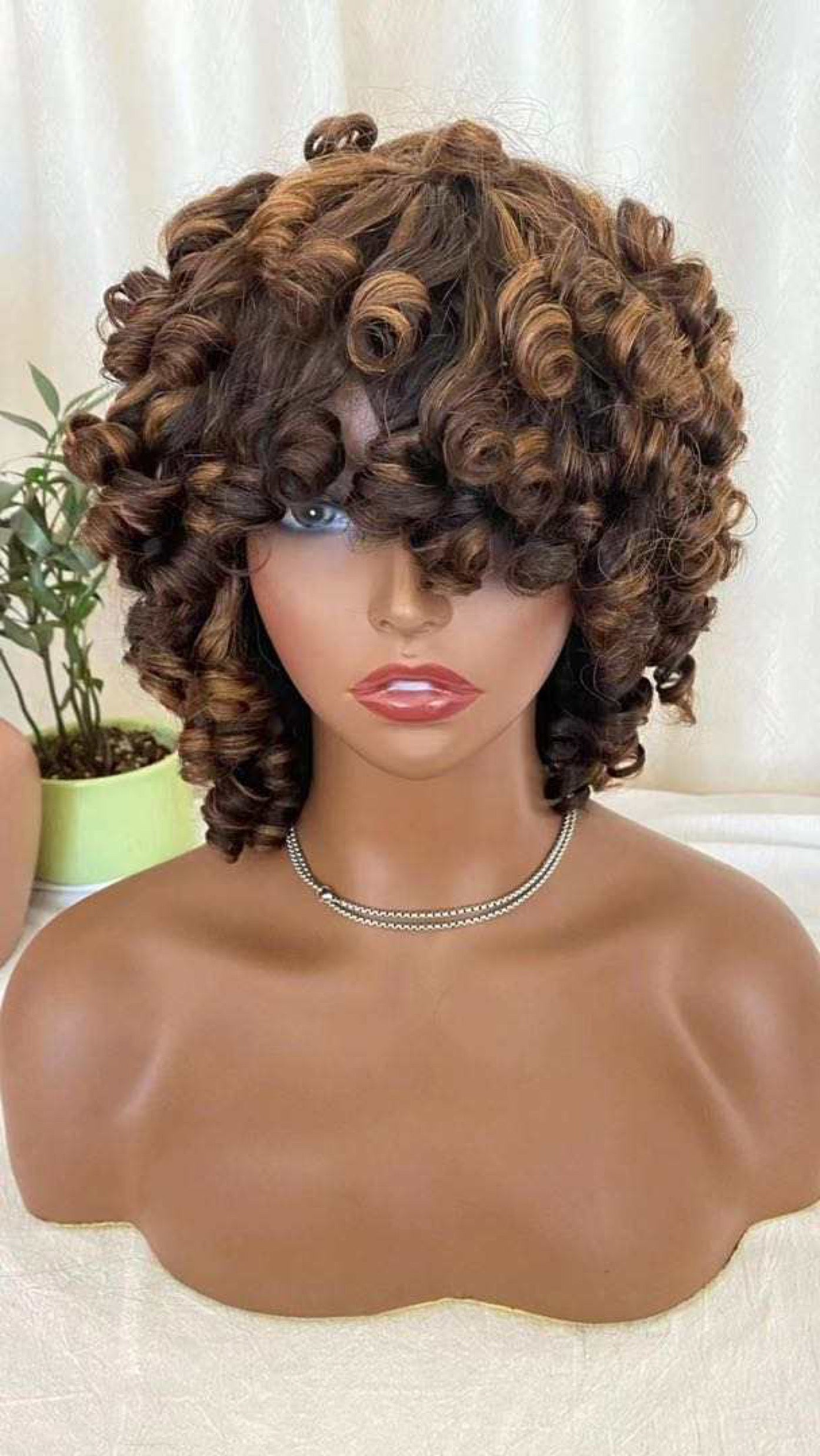 Fringe Big Bounce Curly Wig